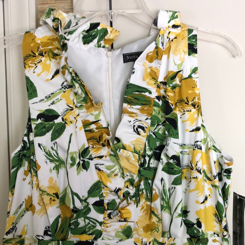 Dress - Picture 2 of 2